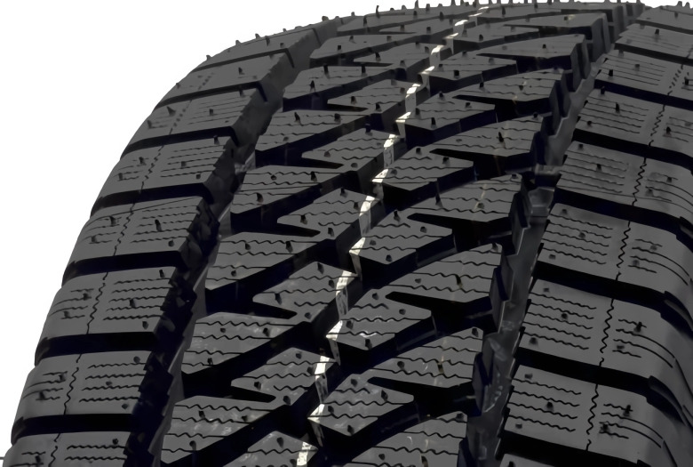 BRIDGESTONE 215/60R17C*H BLIZZAK W810 104/102H