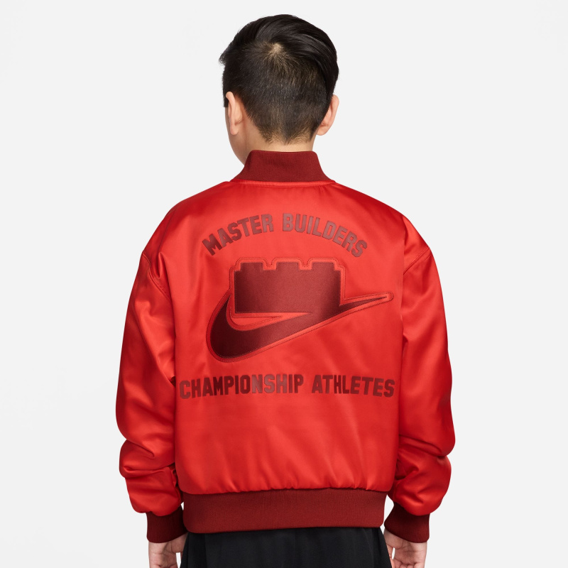 Kolekce Nike x LEGO - bunda