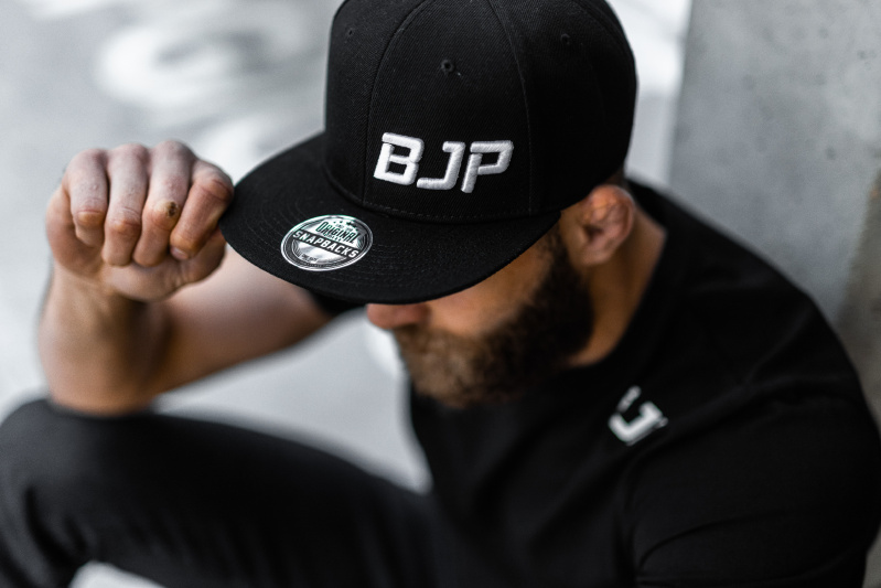 Snapback s logem BJP